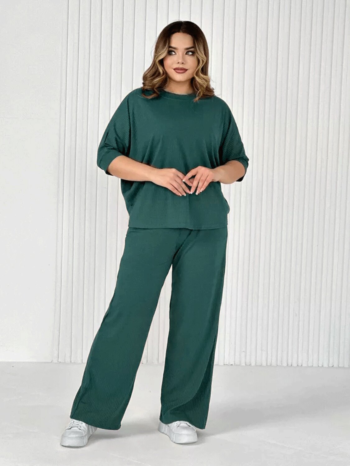 Натали Костюм 580686 52345 изумрудный