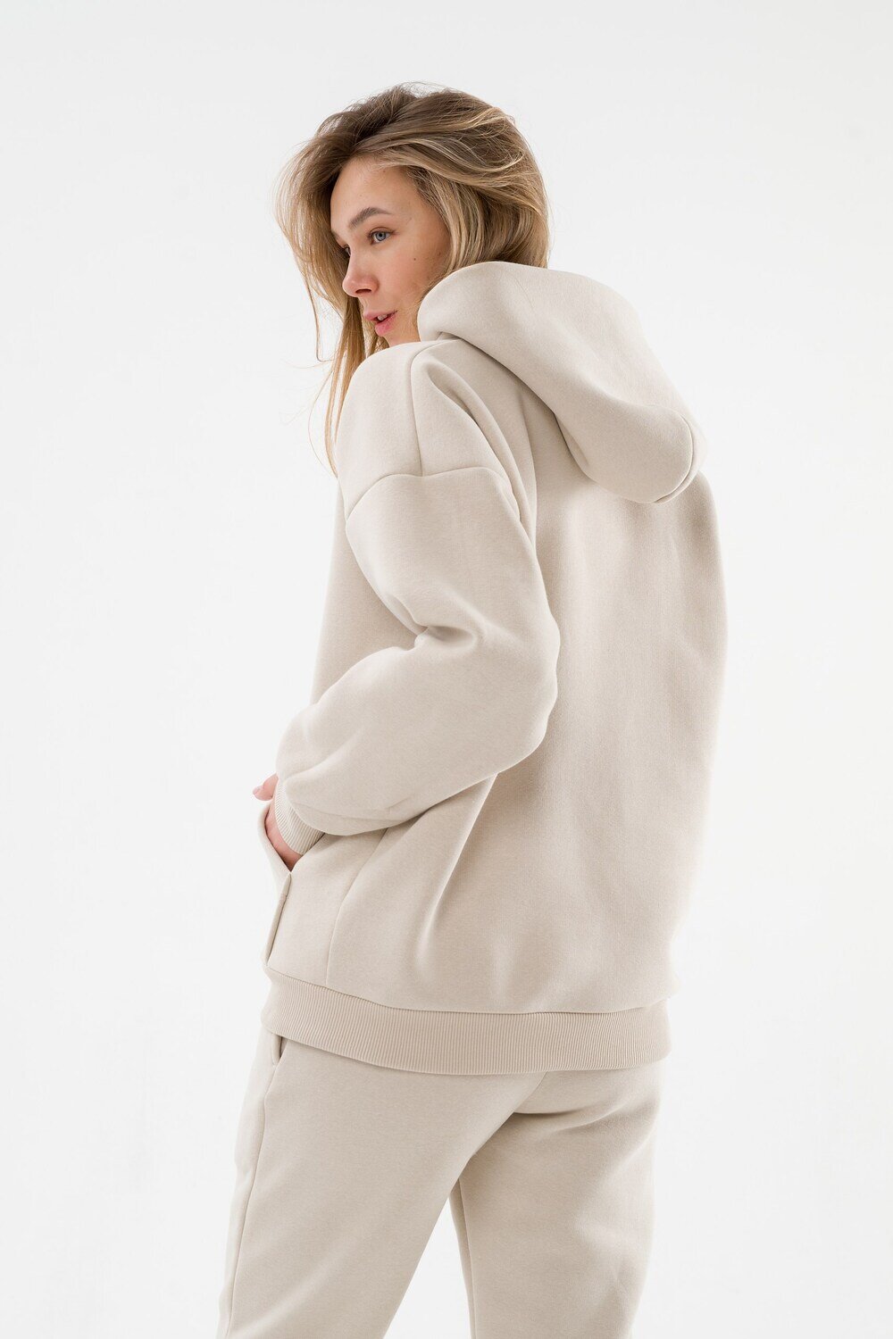 Натали Худи 580786 89602 бежевый