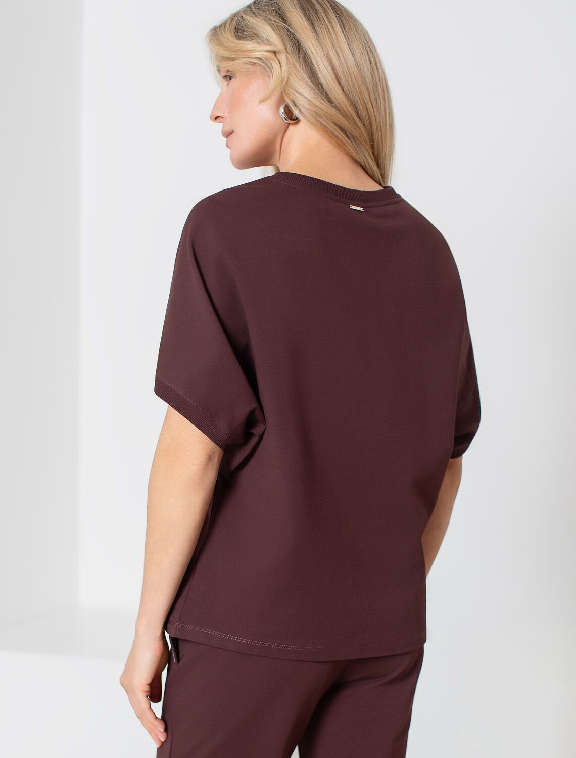 VILATTE Футболка 580901 D49.074 коричневый