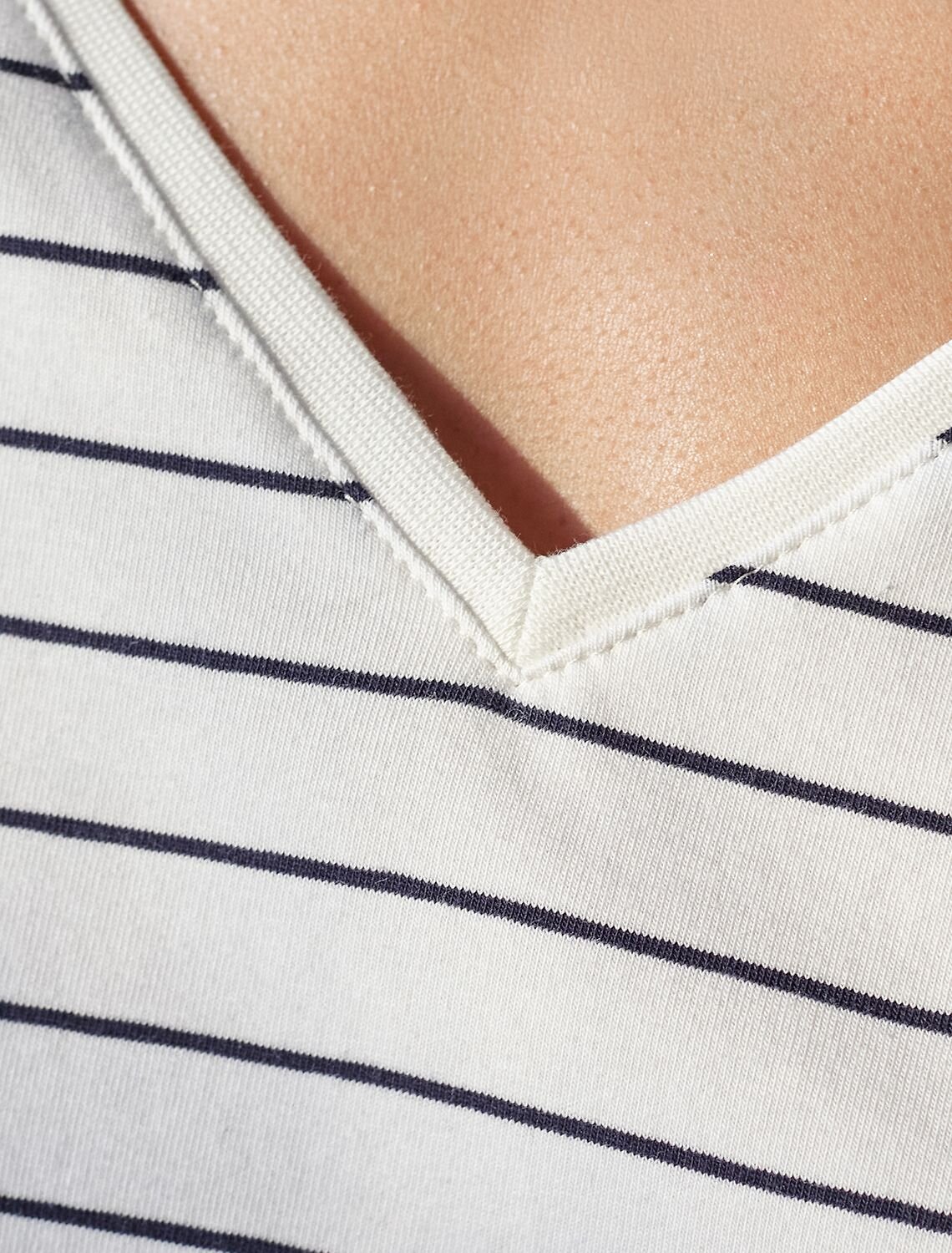 VILATTE Футболка 580907 D49.100 белый-синий