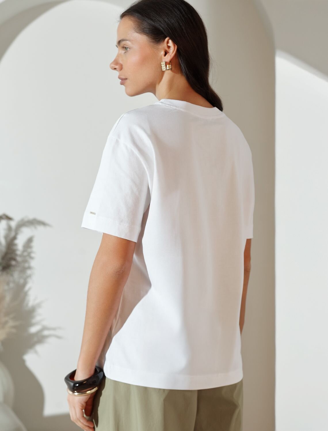 VILATTE Футболка 580915 D49.145 белый_абстракция