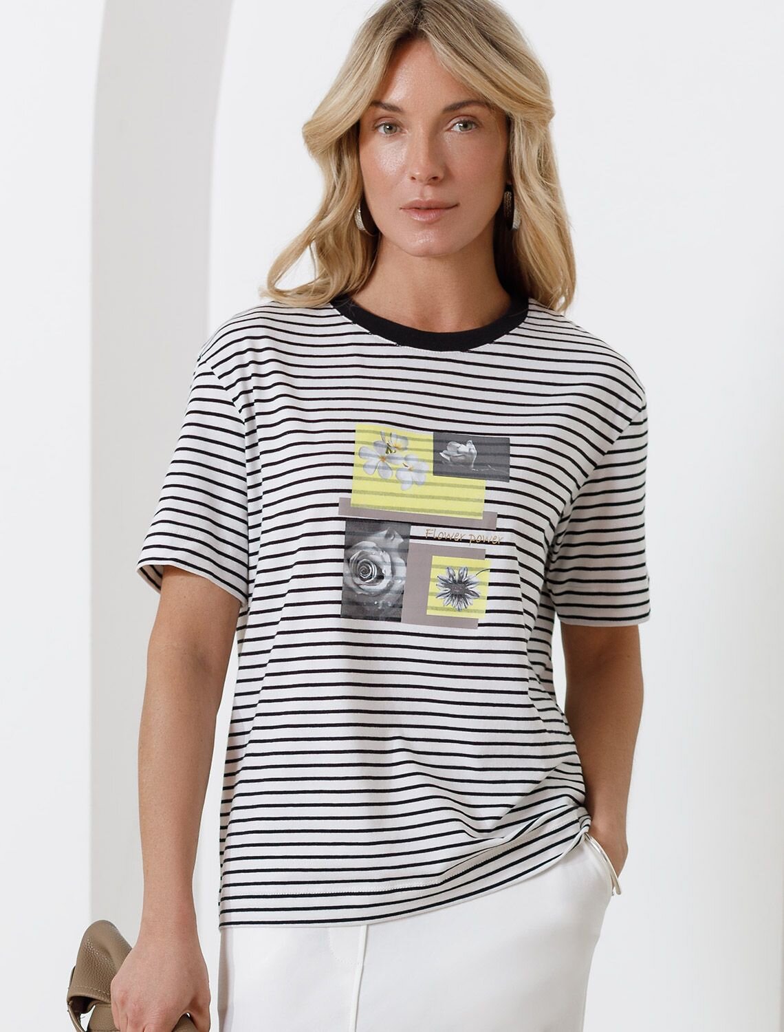 VILATTE Футболка 580917 D49.145 белый-черный_flower_power