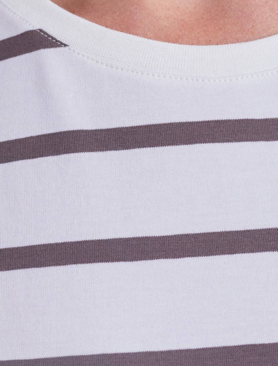 VILATTE Футболка 580941 D49.155 белый-кофе