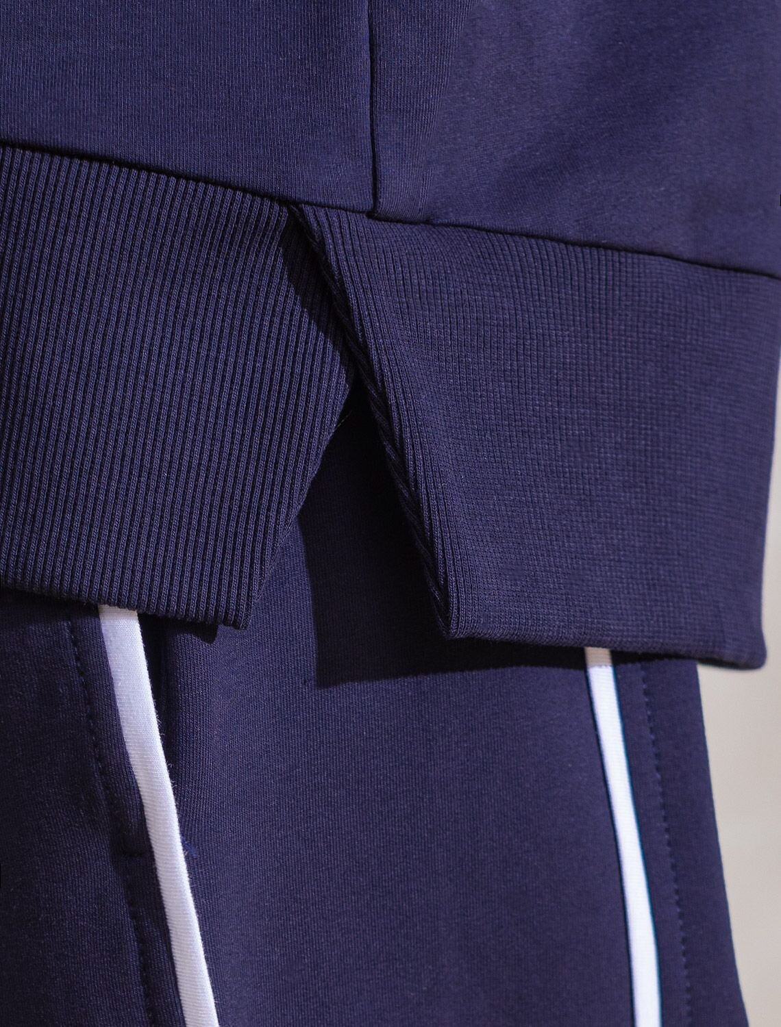 VILATTE Джемпер 580956 D49.161 т.синий_cotton club