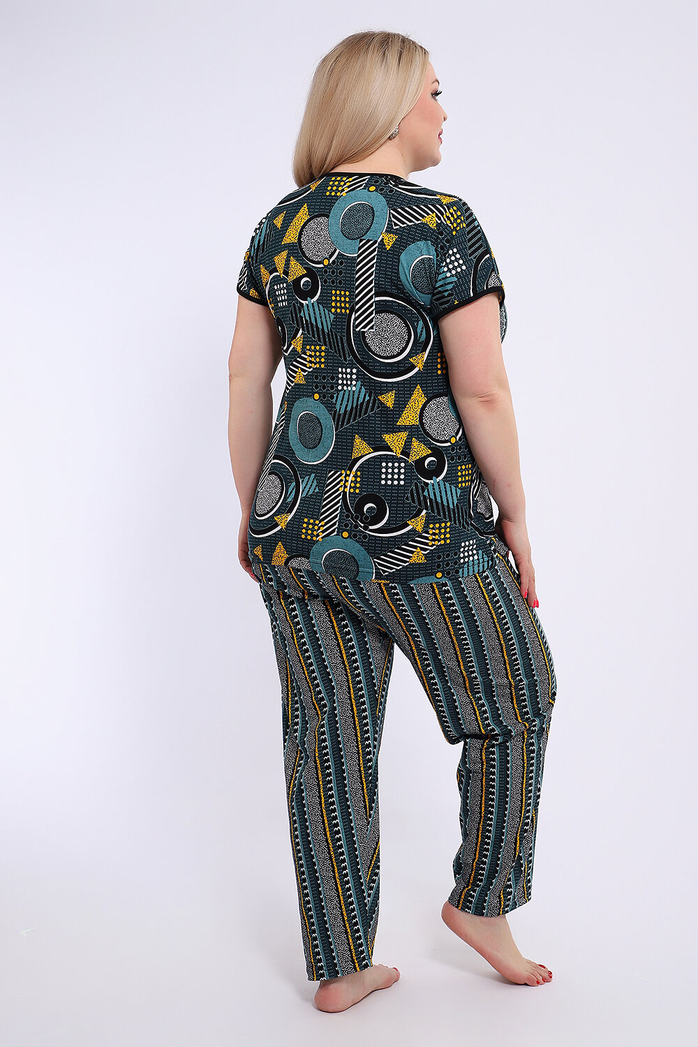 Натали Костюм 581065 24210 зеленый