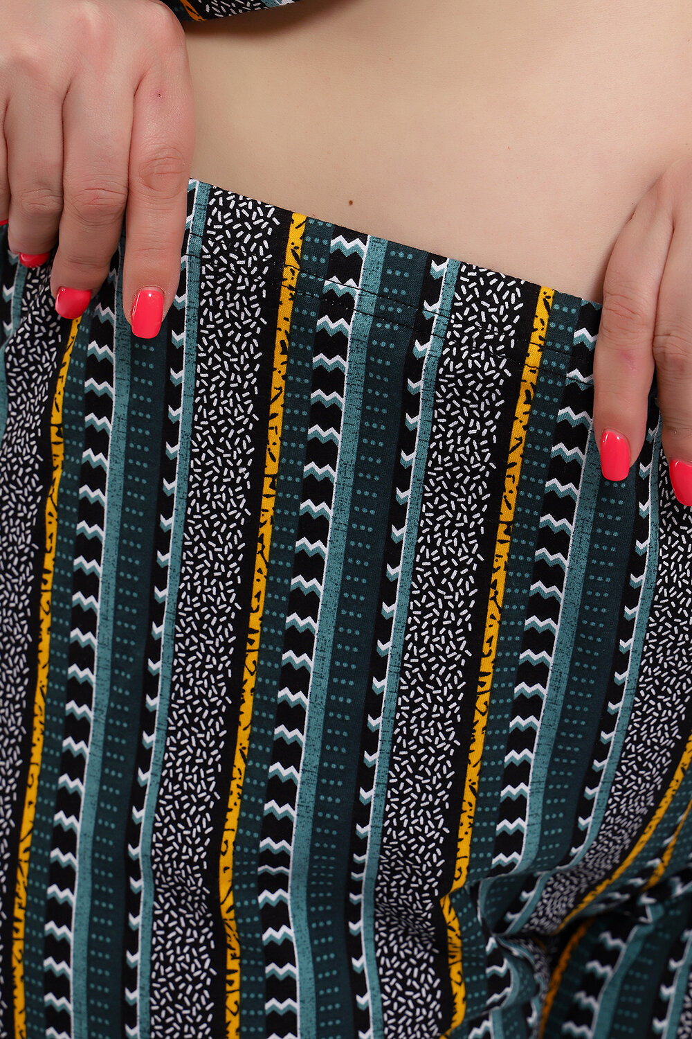 Натали Костюм 581065 24210 зеленый