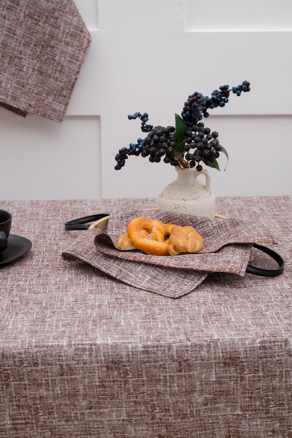 Натали Скатерть 581088 Скатерть двухсторонняя Фактура на льне шоколад