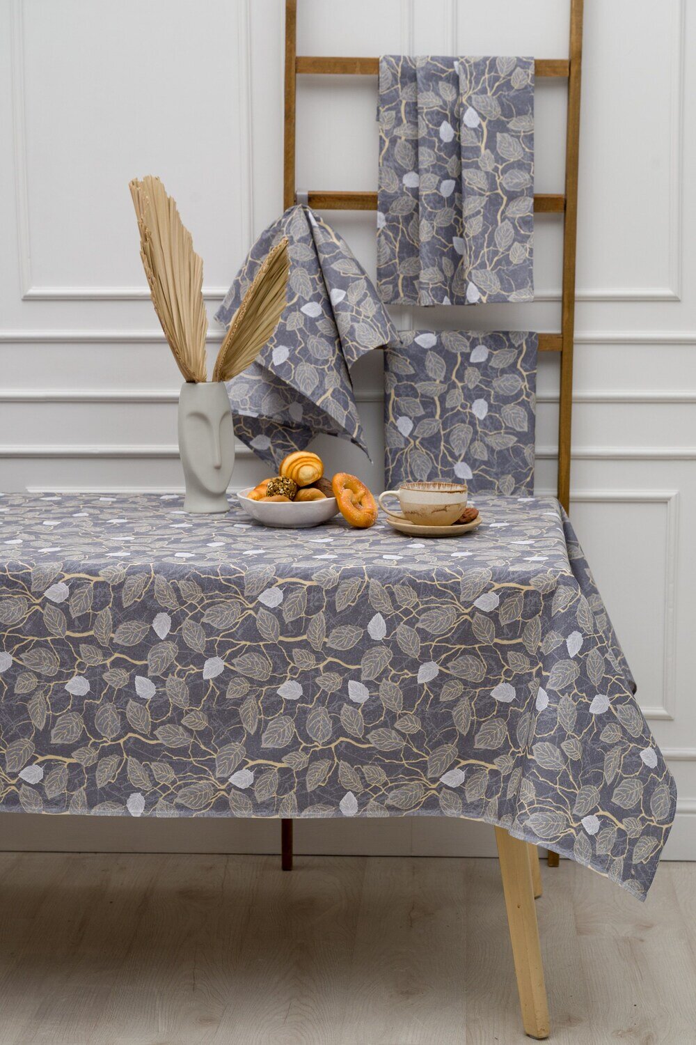 Натали Скатерть 581097 Скатерть Серенада темно-серый