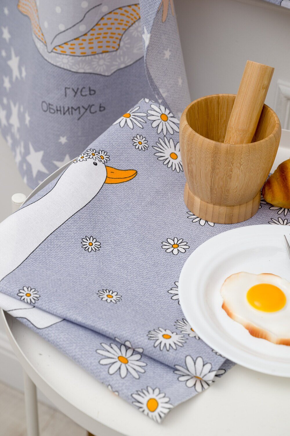 Натали Полотенце 581098 Набор кухонных полотенец Гусь обнимусь серый