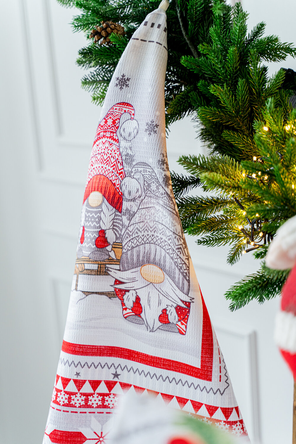 Натали Полотенце 581119 Полотенце Гномики серый+красный