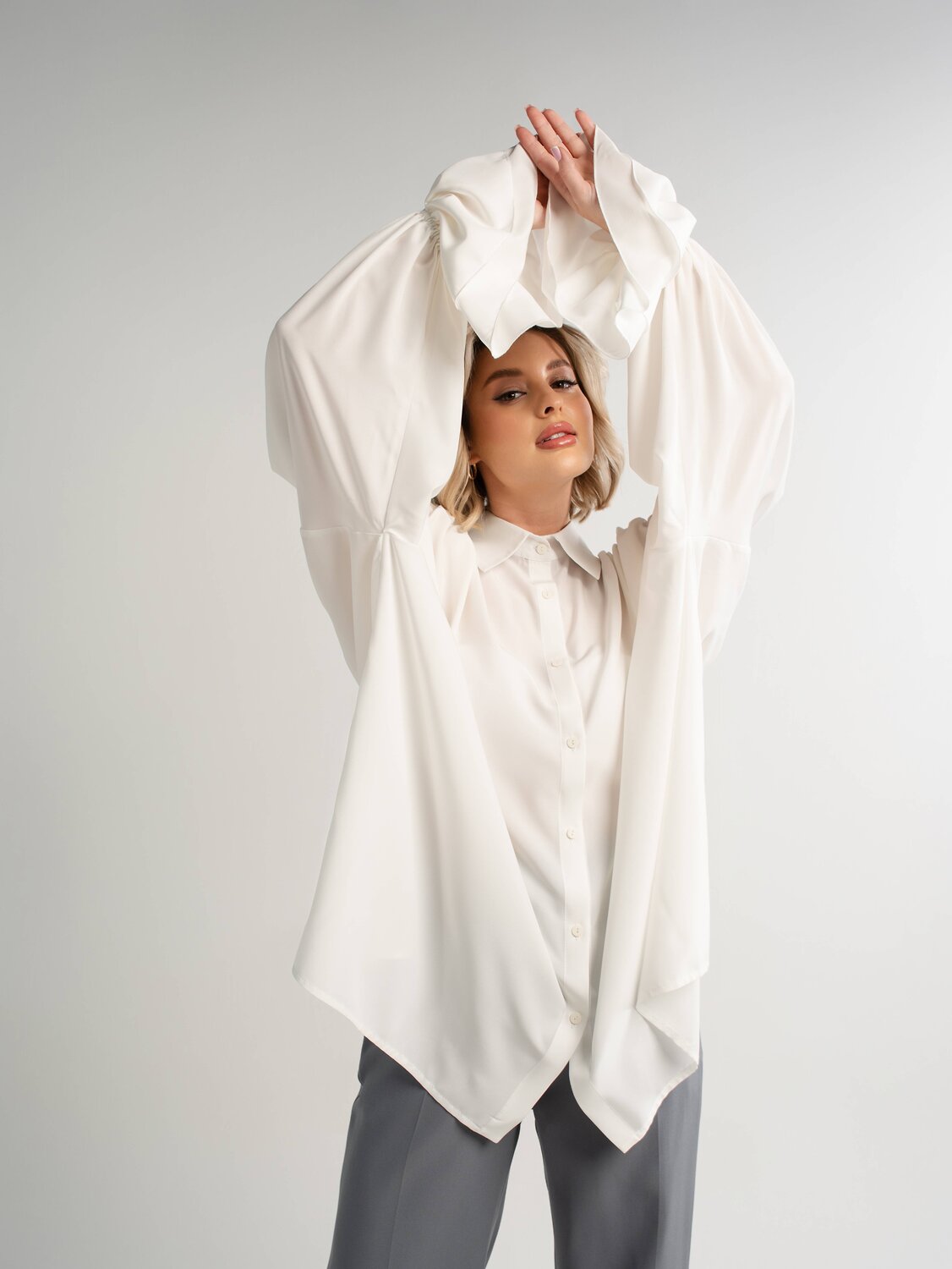 LT Collection Блуза 581267 Б14950-5М молочный