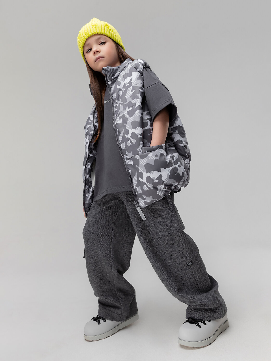 Bodo Жилет 581412 14-84MU серый