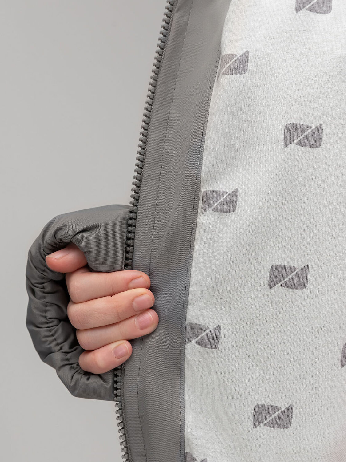 Bodo Куртка 581427 49-16MU светло-серый