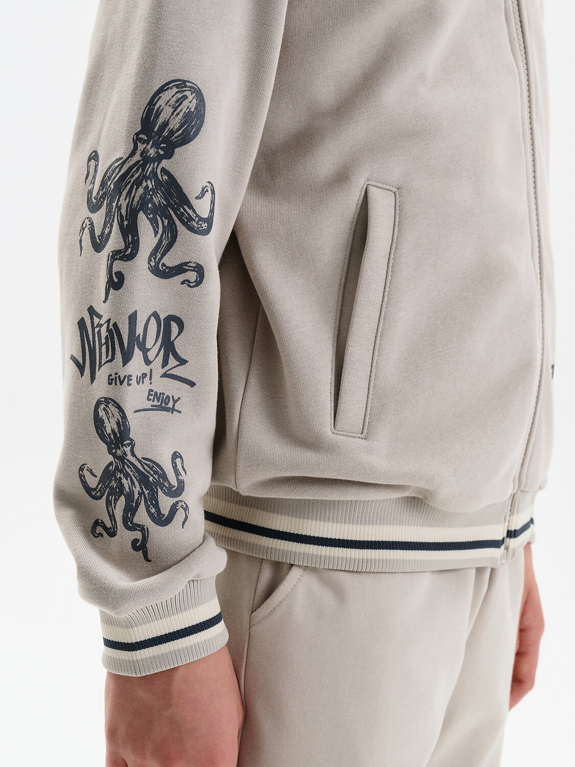 PELICAN Толстовка 581460 BFX3389 Светло-серый