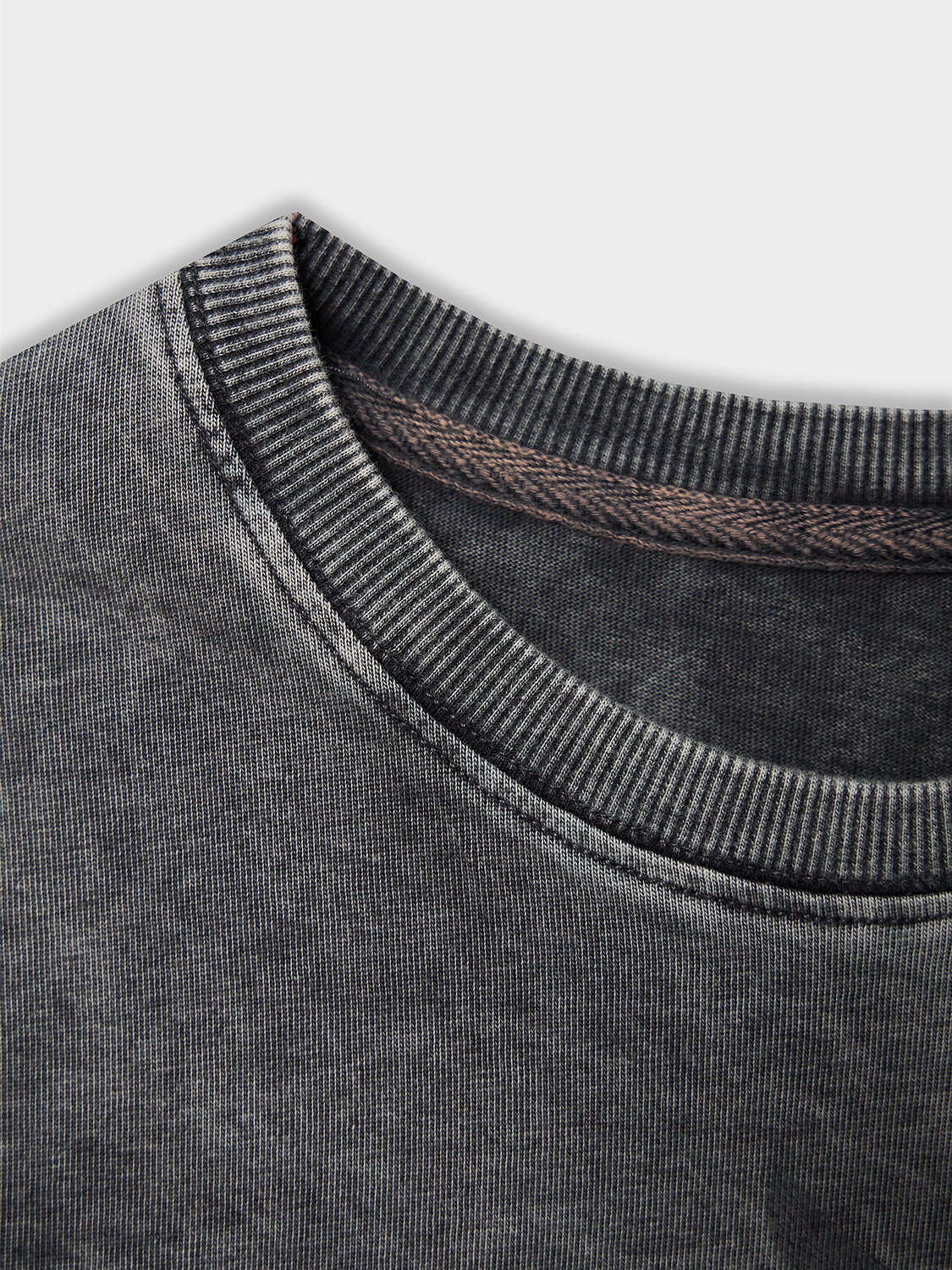 MARK FORMELLE Лонгслив 581704 123434/1 ACID WASH графит +печать