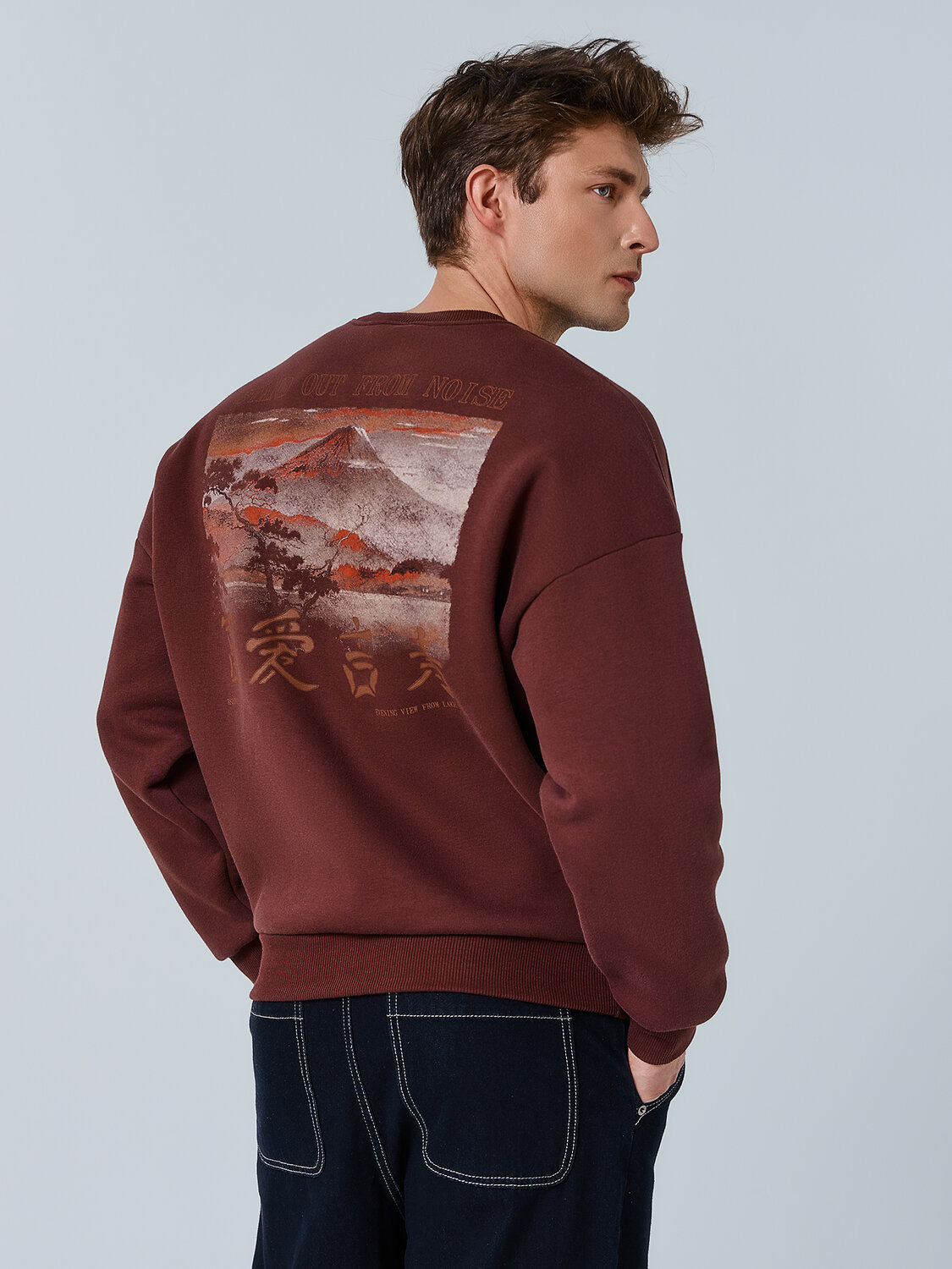 MARK FORMELLE Свитшот 581713 121944 т.шоколадный +печать