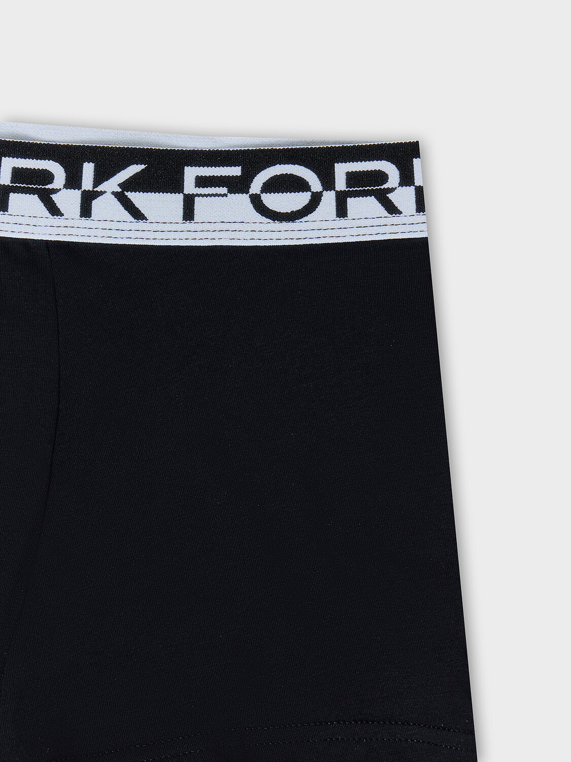 MARK FORMELLE Трусы 581740 411228-3 зеленый бархат +темный кармин +черный