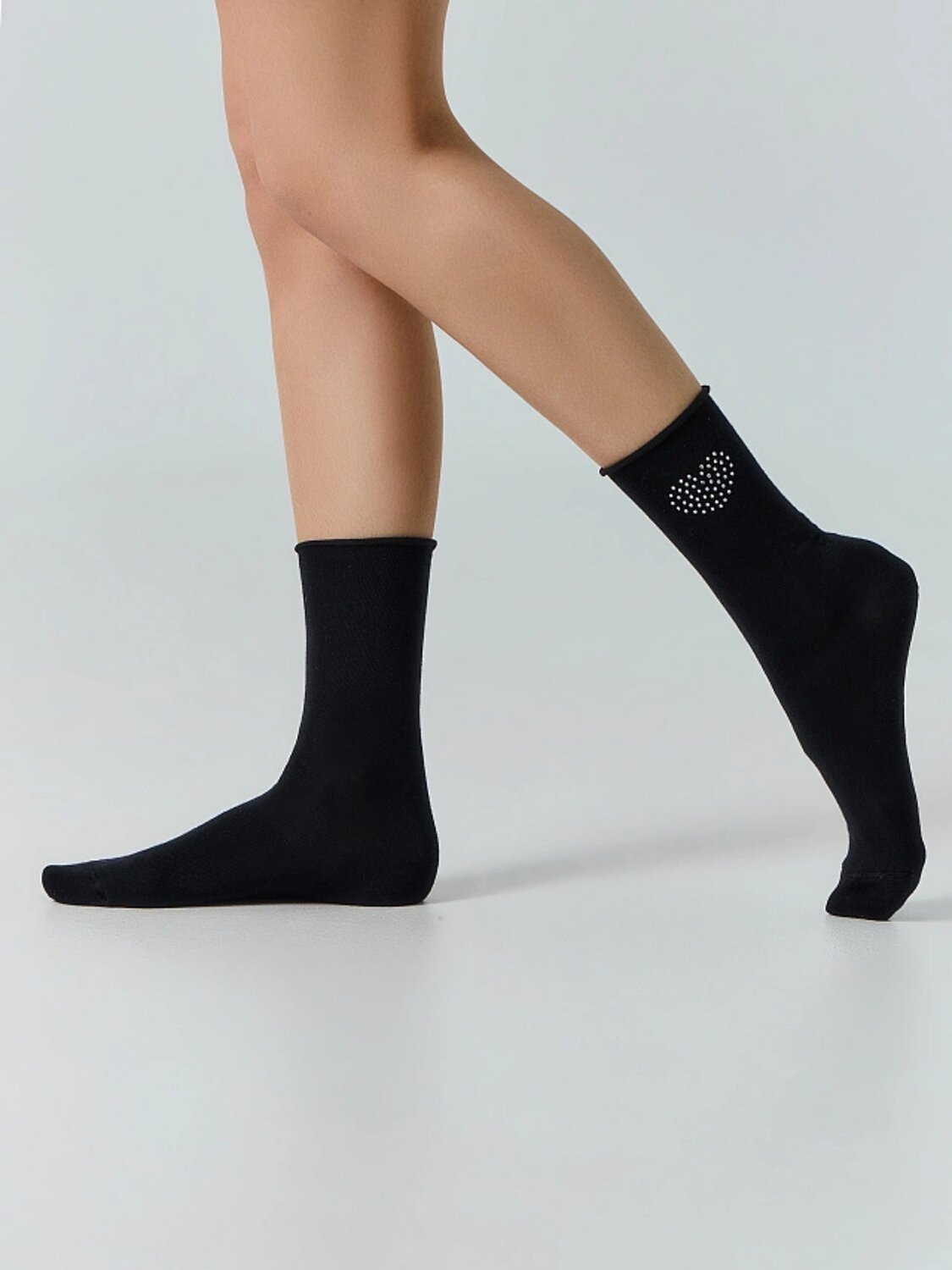 MARK FORMELLE Женские носки 581751 245K-3138 черный /сердце