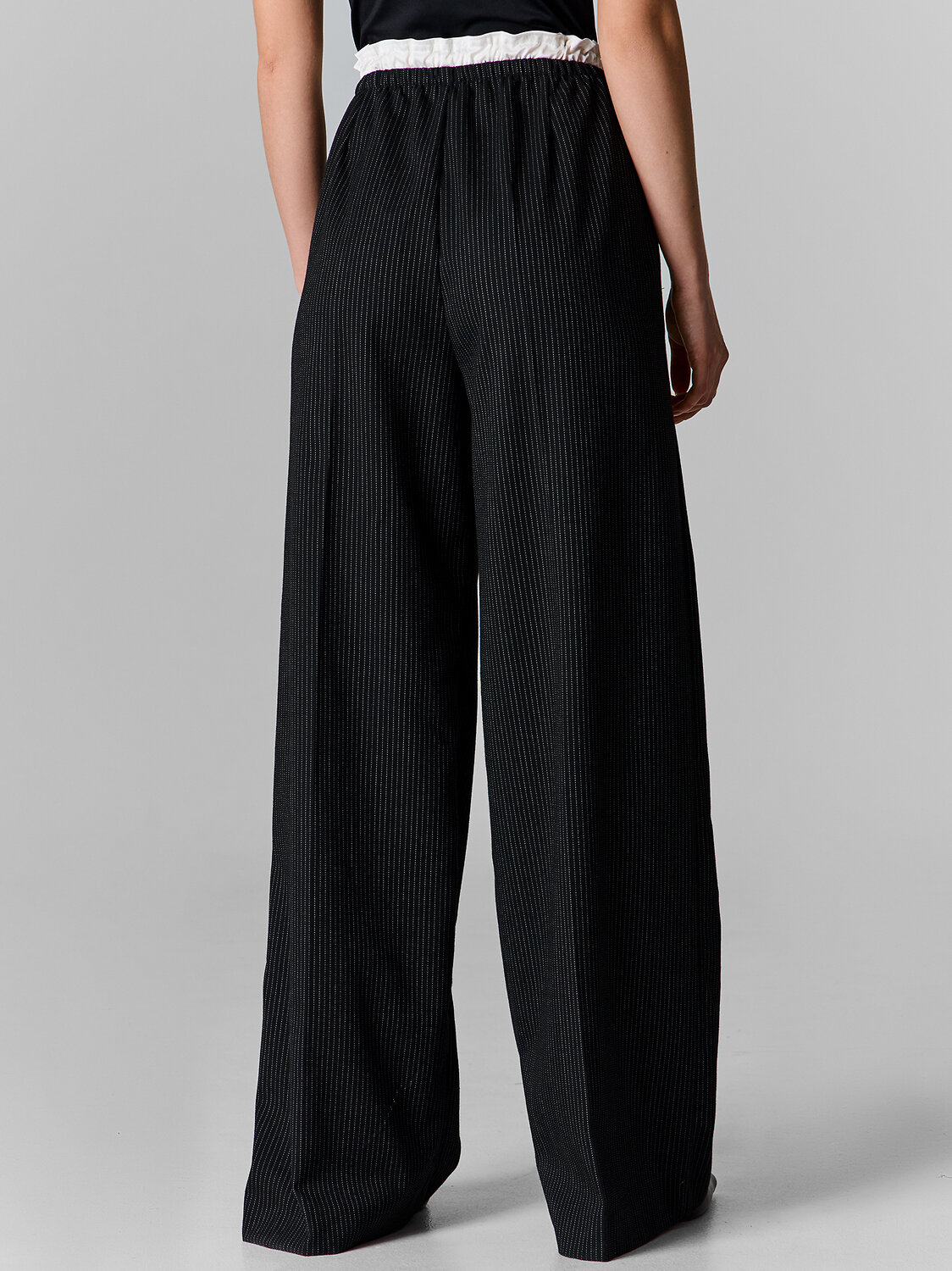 MARK FORMELLE Брюки 581800 182519 полоска на черном