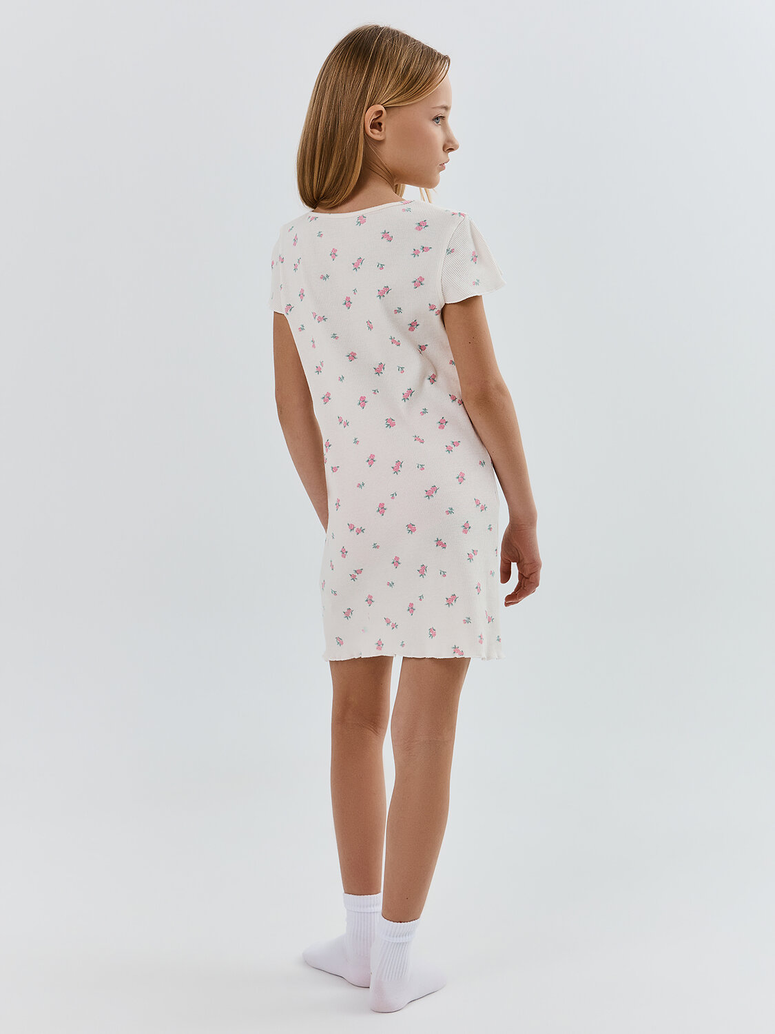 MARK FORMELLE Сорочка 581830 577724 цветы на молочном