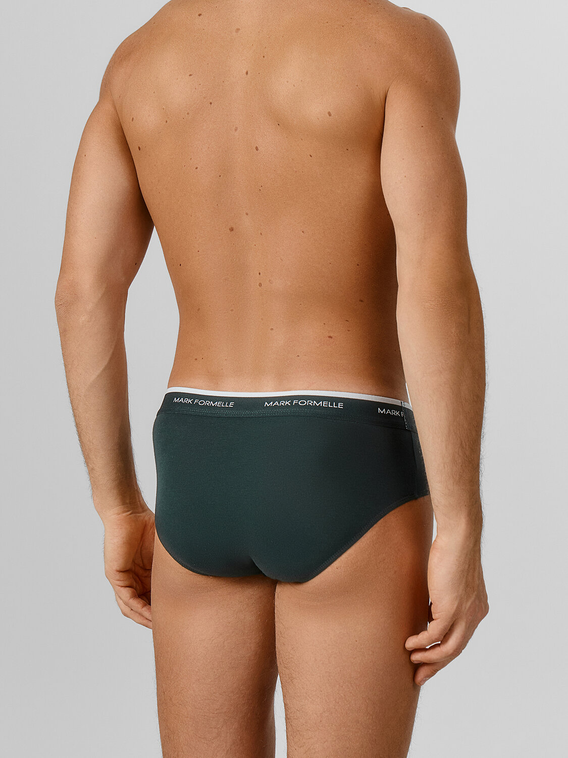 MARK FORMELLE Трусы 581853 411170 зеленый бархат