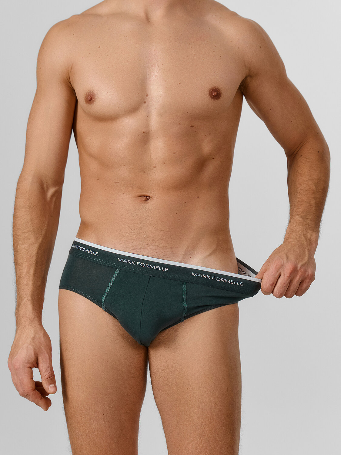 MARK FORMELLE Трусы 581853 411170 зеленый бархат