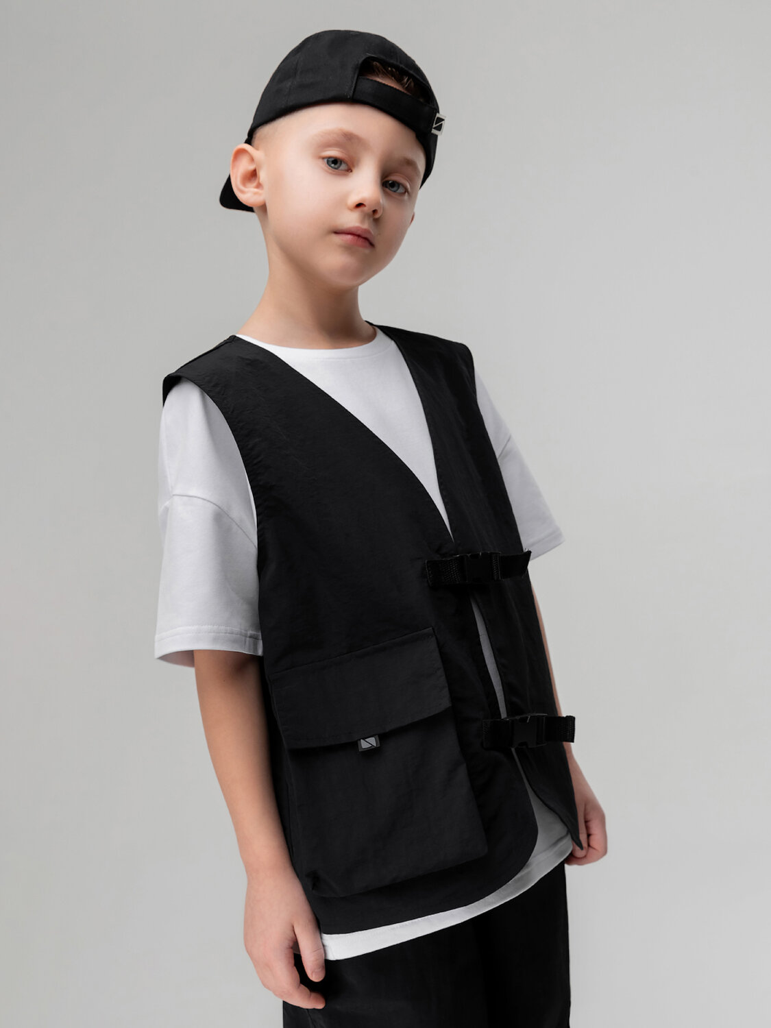 Bodo Костюм 582007 32-90MU черный