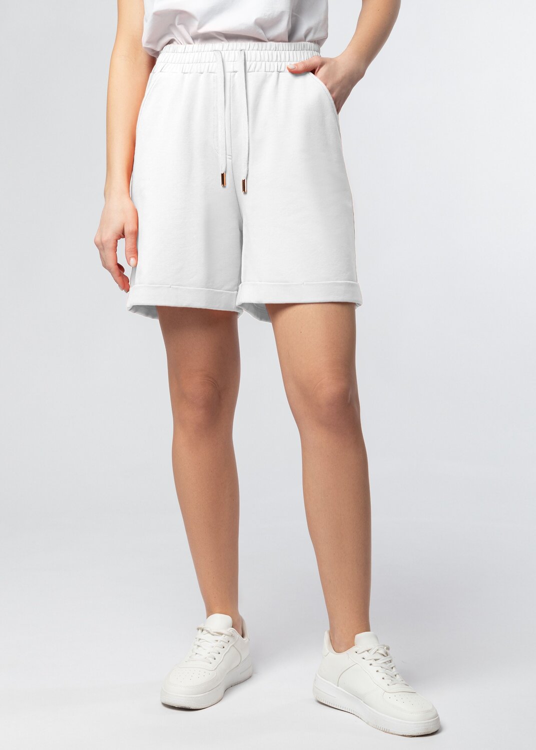 VILATTE Шорты 582044 D48.001 белый