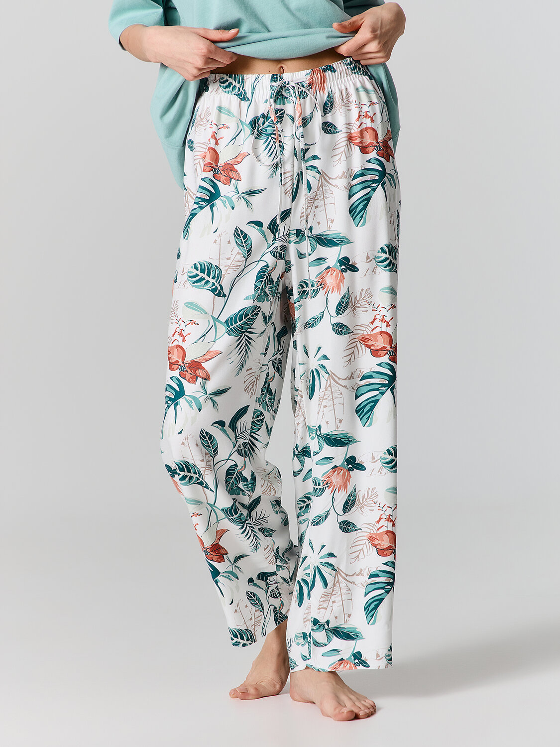 MARK FORMELLE Комплект 582369 592541 шалфей +тропики на св.молочном1