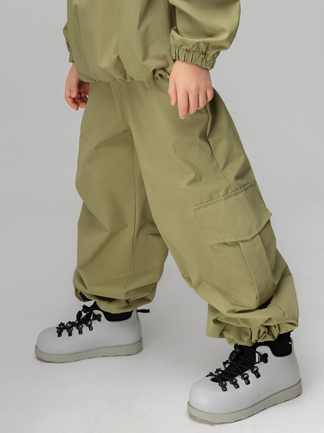 Bodo Костюм 582428 32-88MU оливковый