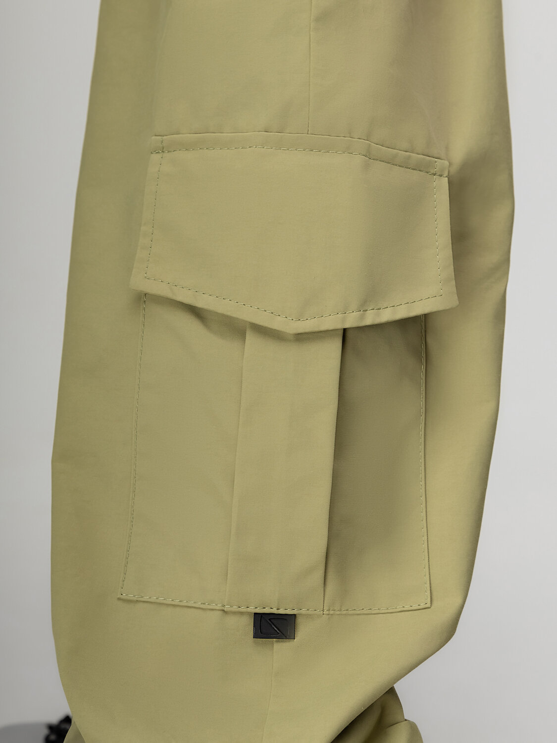 Bodo Костюм 582428 32-88MU оливковый