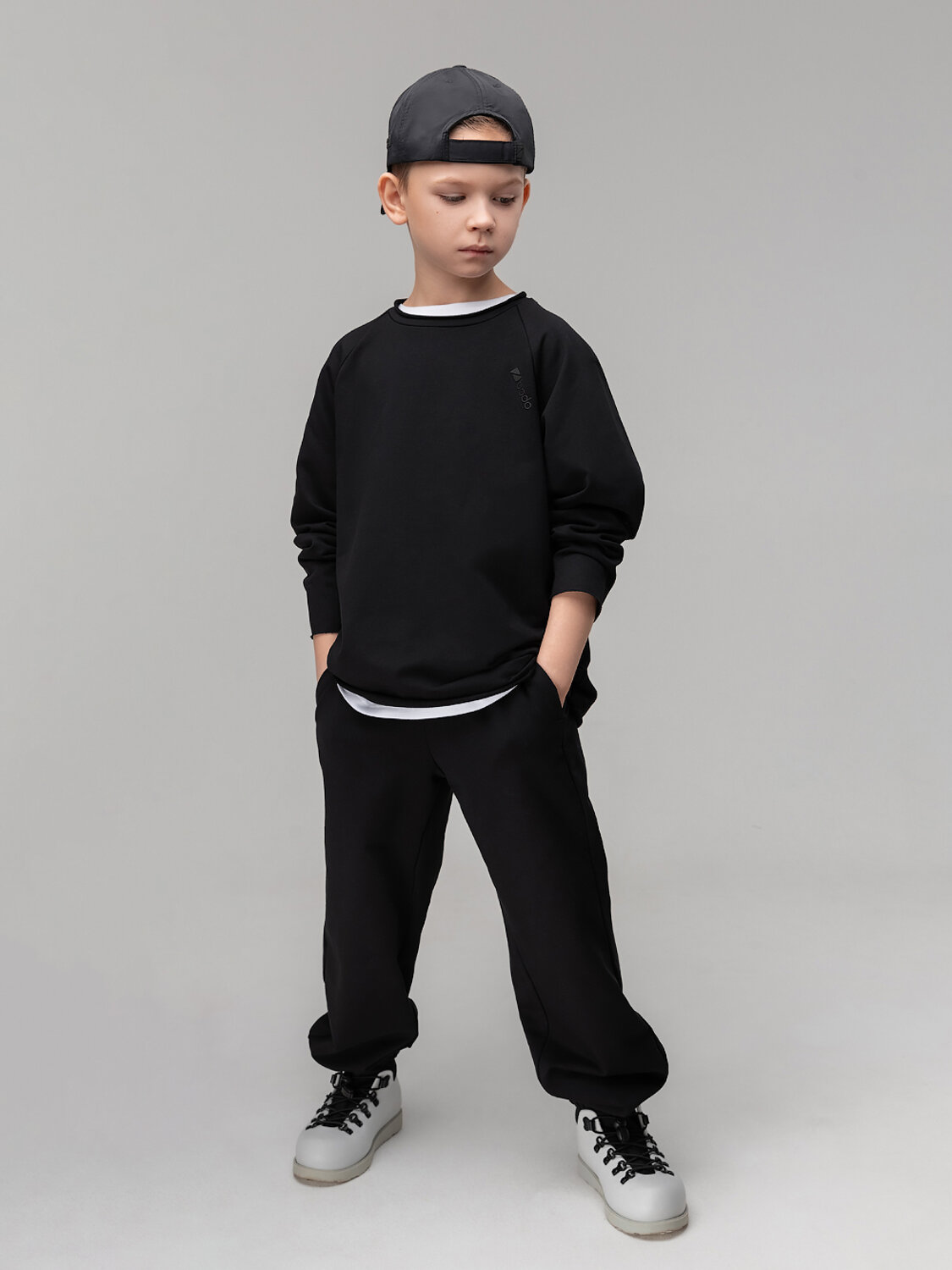 Bodo Костюм 582437 11-666MU черный