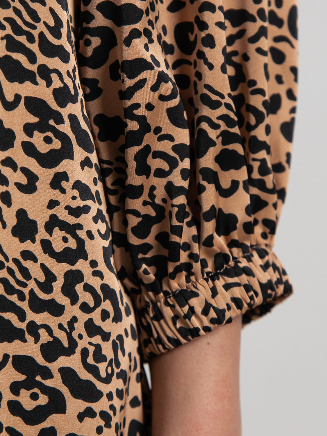 LT Collection Блуза 582540 Б15124-30М бежевый