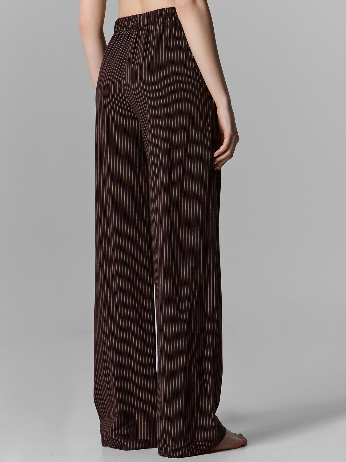 MARK FORMELLE Брюки 582608 532524-1 полоска на коричневом