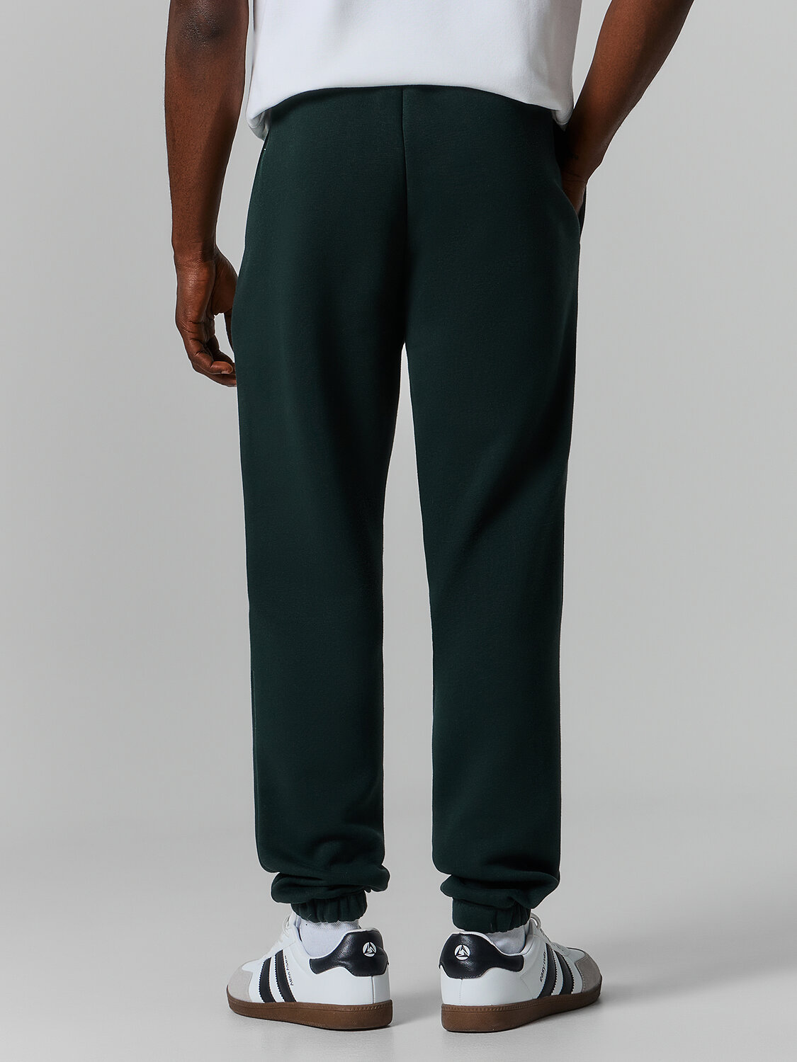 MARK FORMELLE Брюки 582611 181222 зеленый бархат