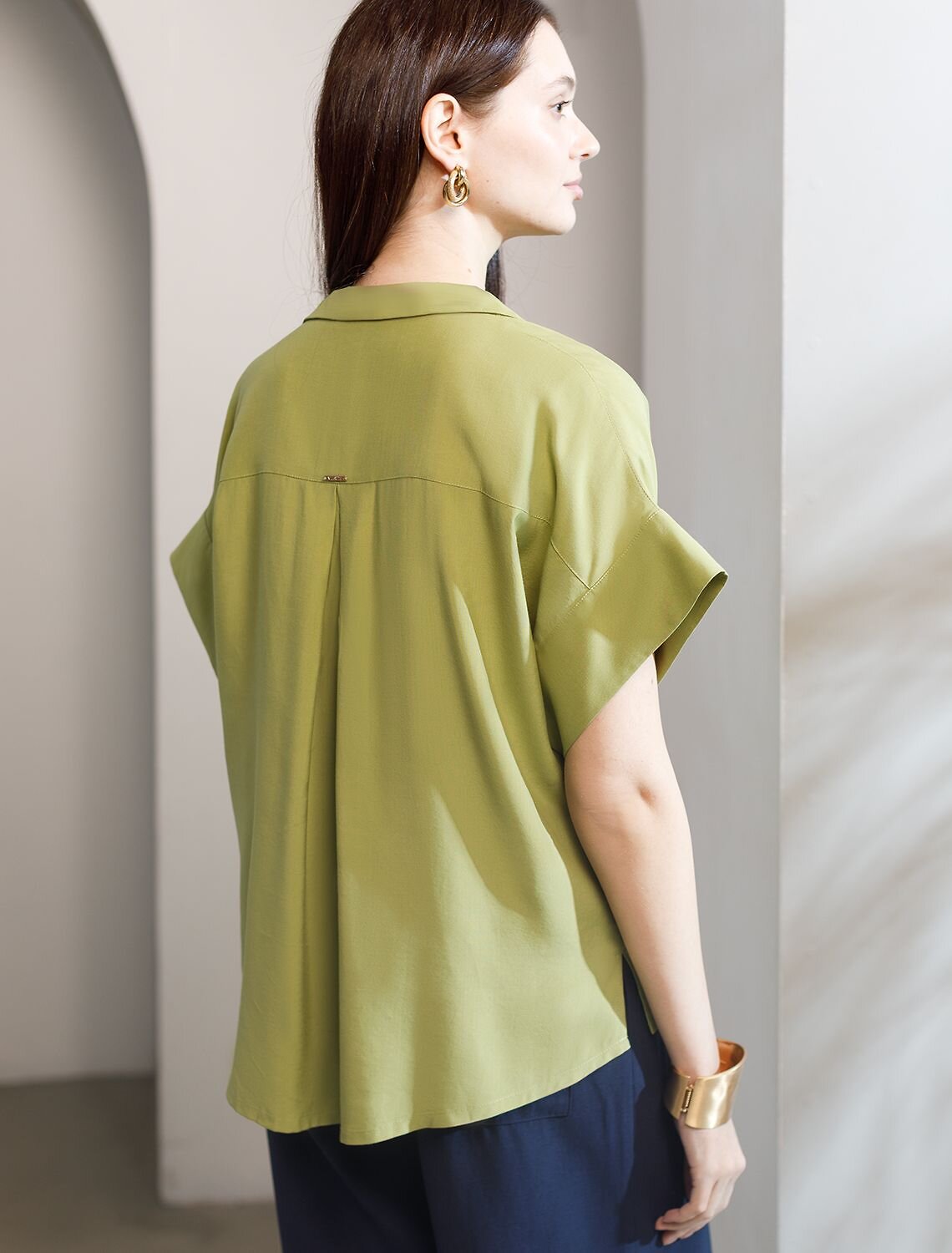 VILATTE Блузка 582680 D29.347 светло-оливковый