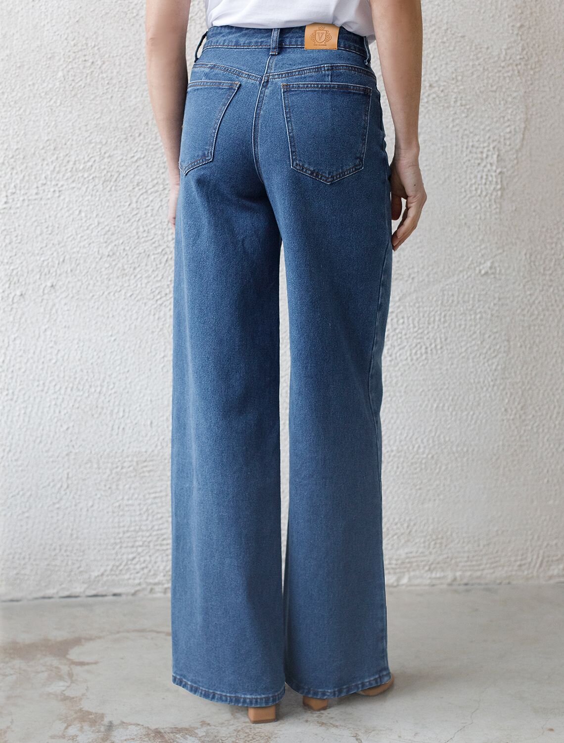 VILATTE Джинсы 582685 D54.309 синий