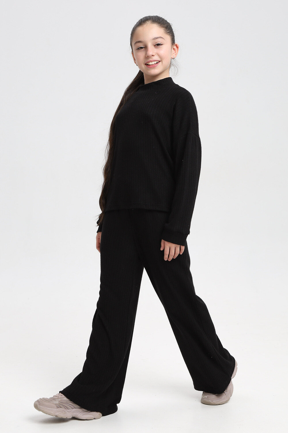 Натали Костюм 582756 35334 черный