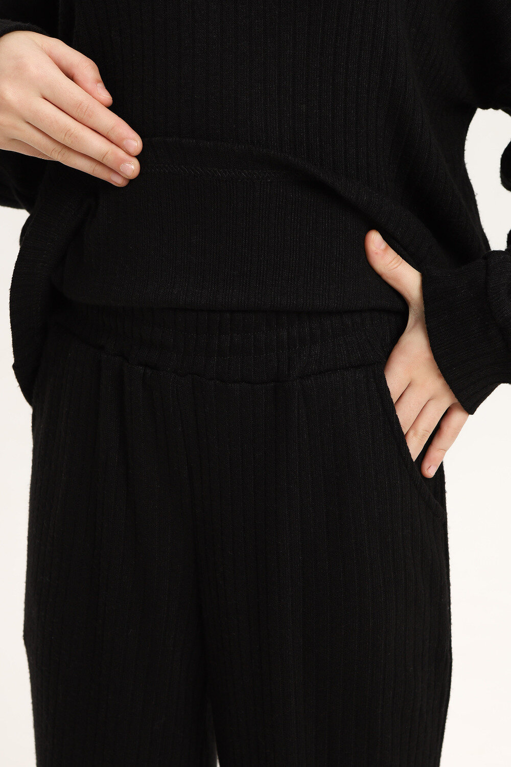 Натали Костюм 582756 35334 черный