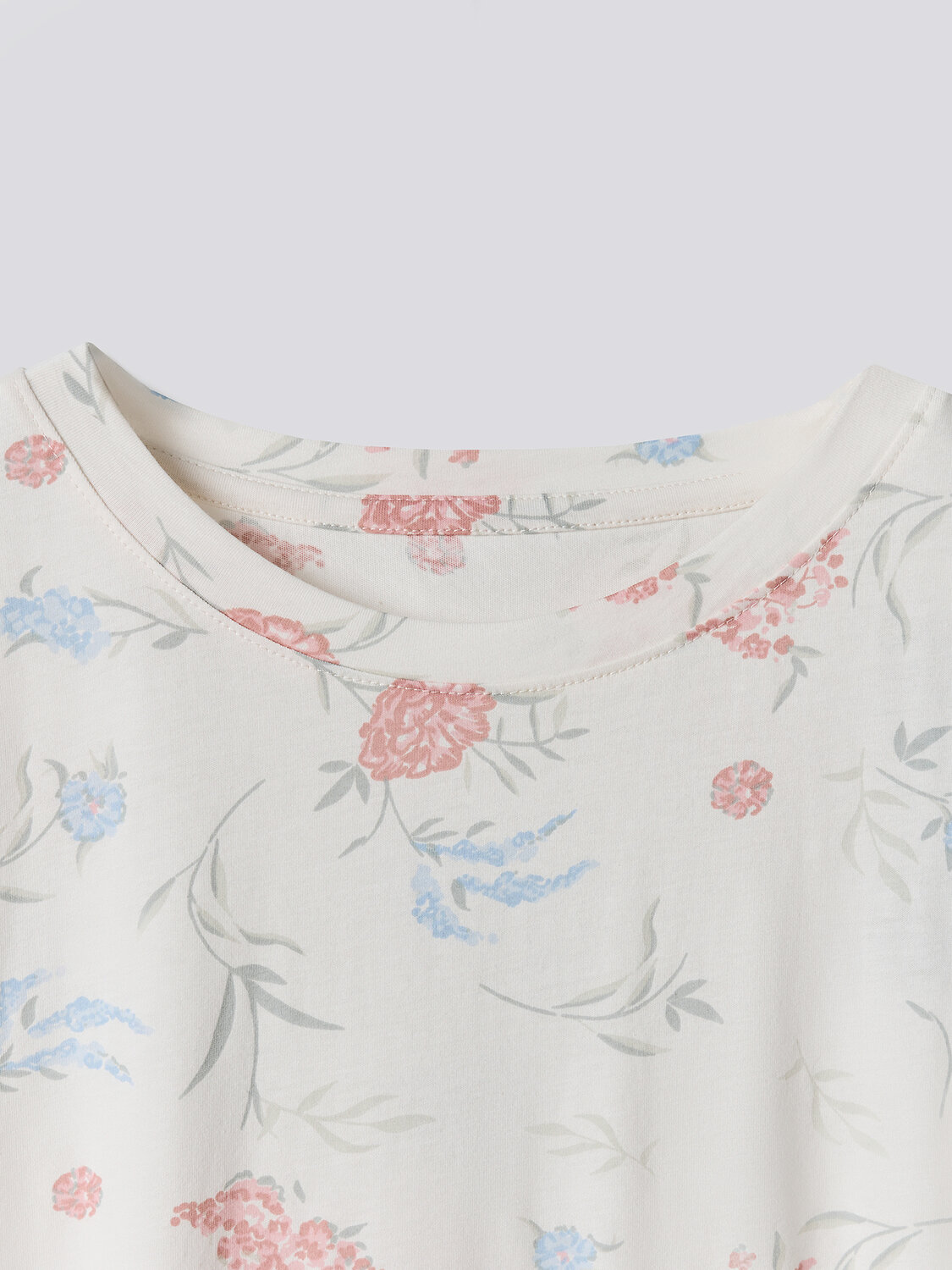 MARK FORMELLE Сорочка 582794 572371 цветы на св.молочном