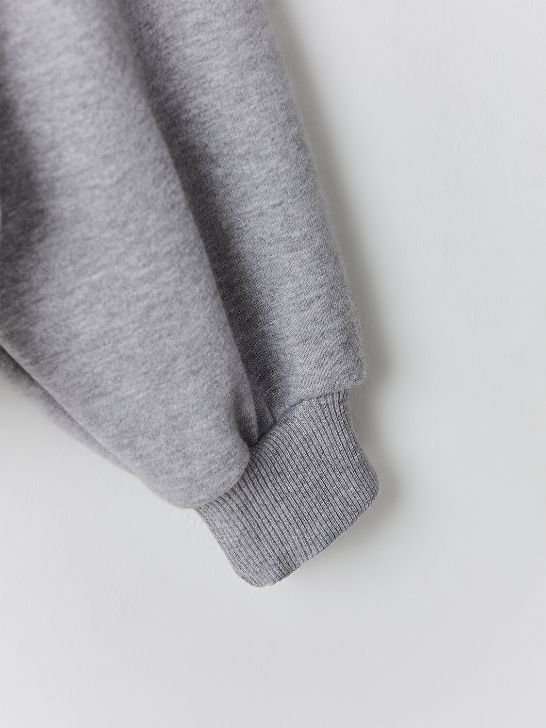 MARK FORMELLE Толстовка 582796 172117 серый меланж