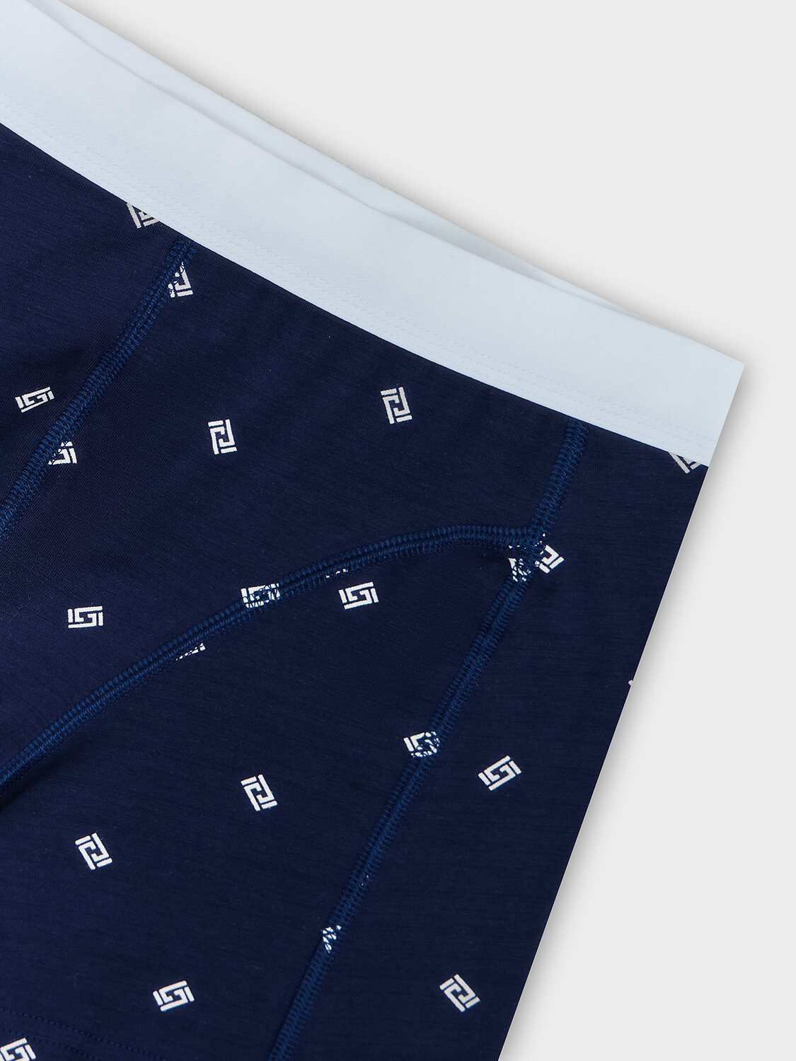 MARK FORMELLE Трусы 582829 411235 узор на затмении