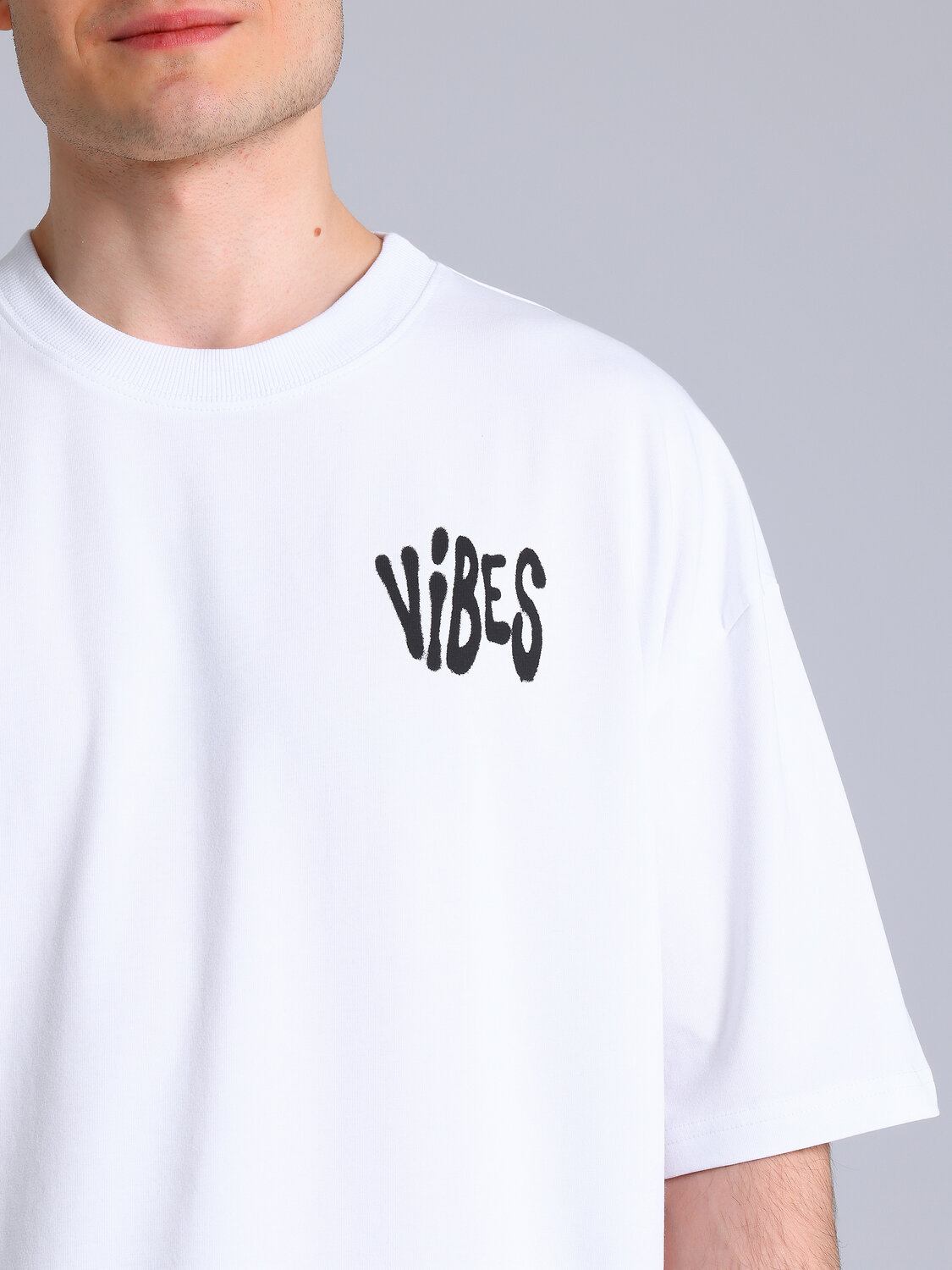 Апрель Футболка 583065 1МДФК5032804 белый