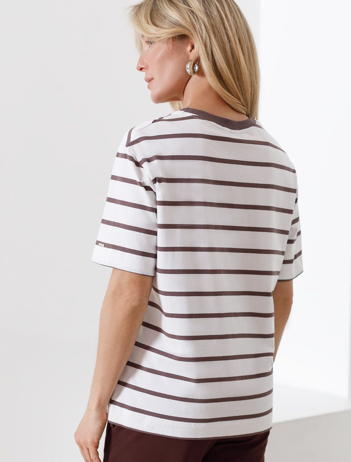 VILATTE Футболка 583413 D49.145 белый-кофе_цветок