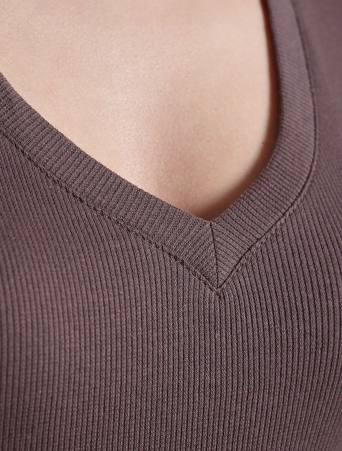 VILATTE Футболка 583420 D49.150 кофе