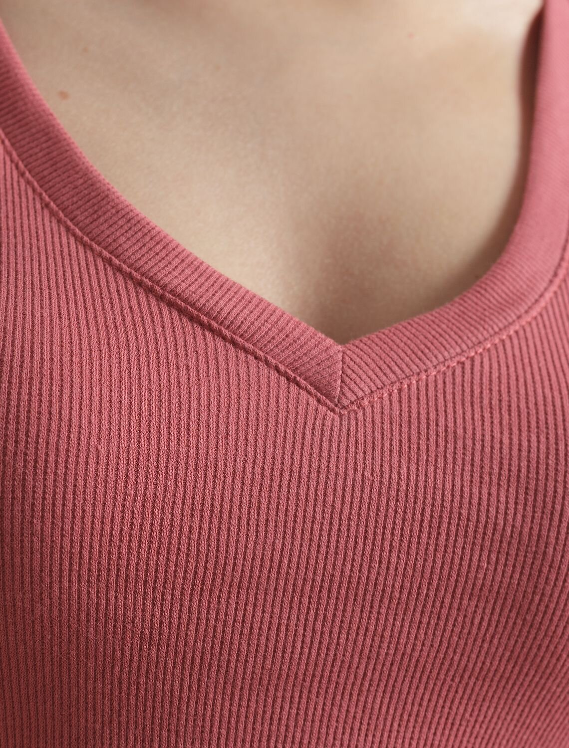 VILATTE Футболка 583422 D49.150 т.коралл