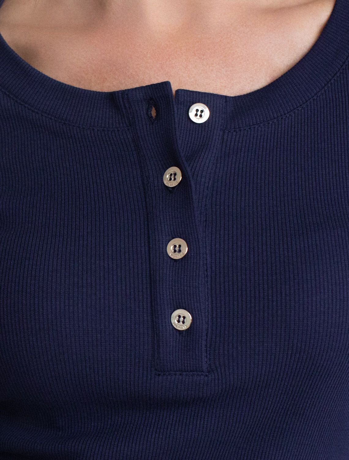 VILATTE Джемпер 583429 D49.151 т.синий