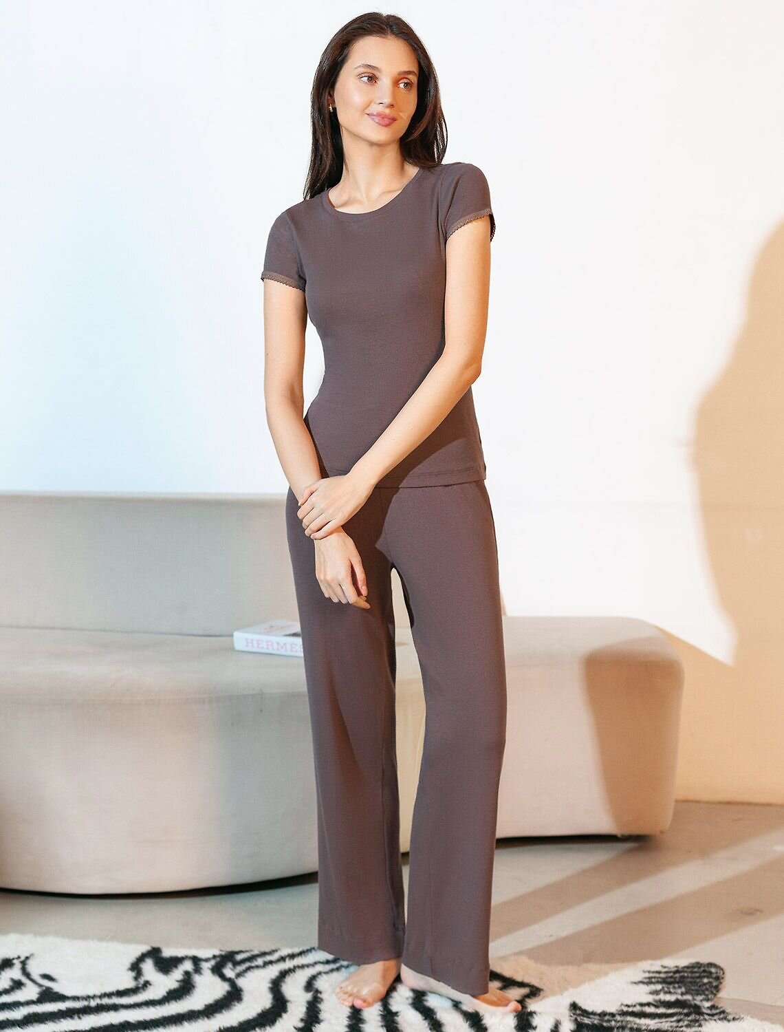 VILATTE Футболка 583432 D49.152 кофе