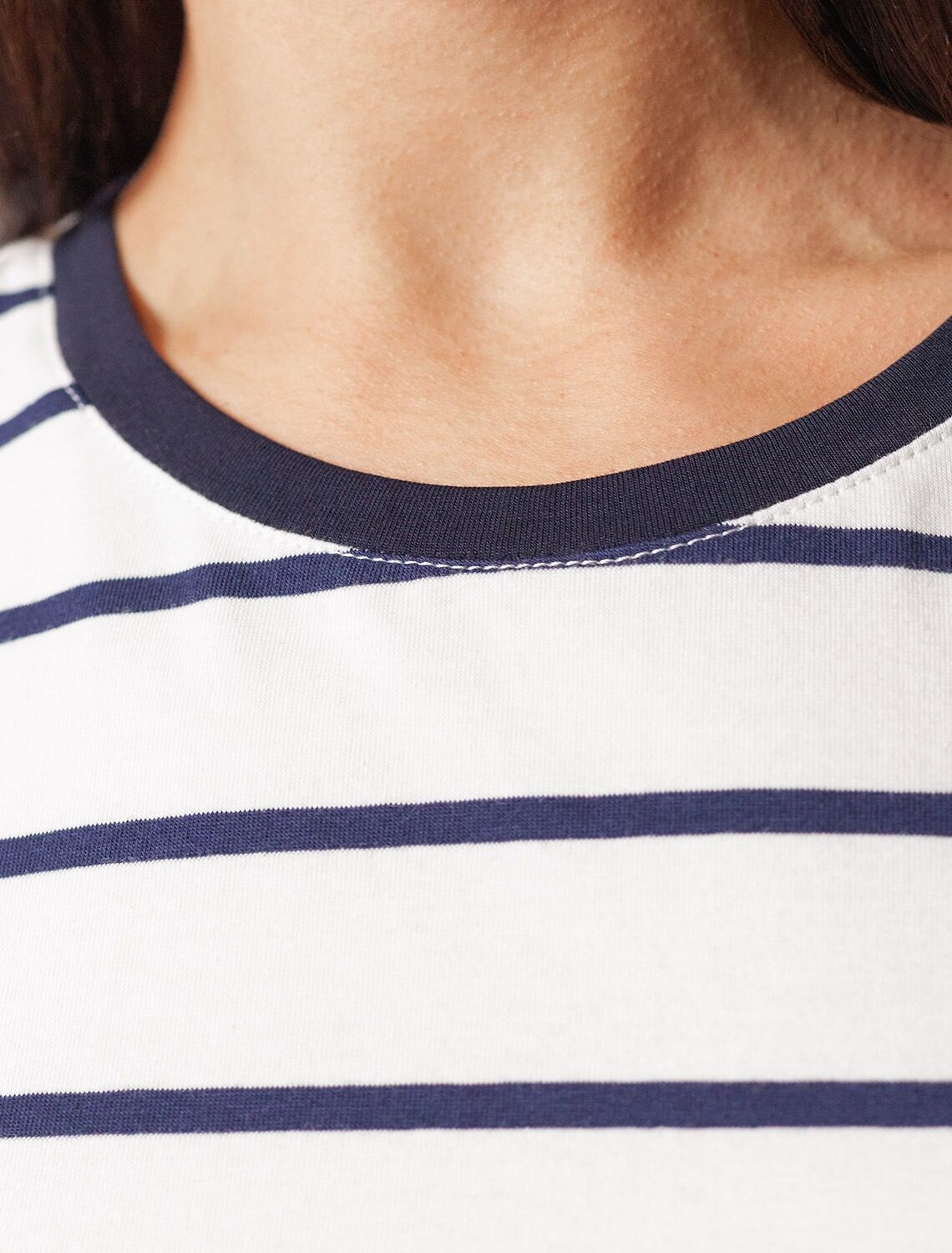 VILATTE Футболка 583441 D49.155 белый-т.синий