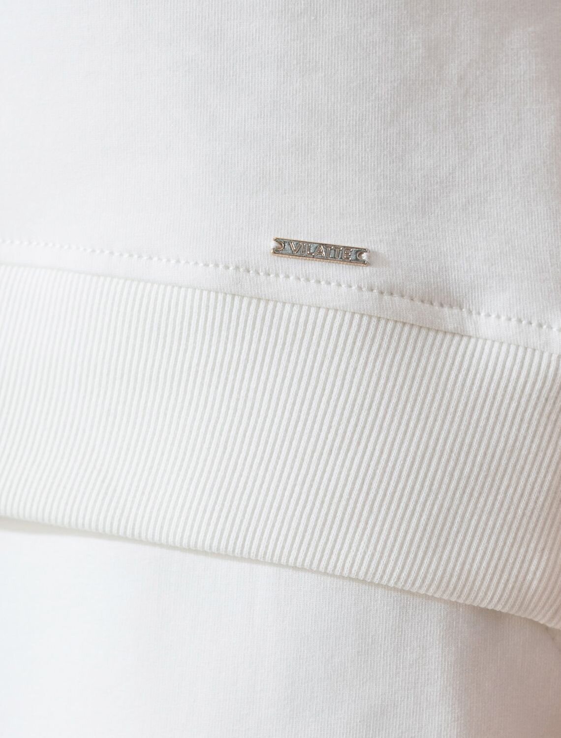 VILATTE Футболка 583470 D49.169 белый_vintage